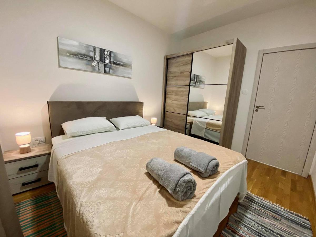 Newtown Apartment Nikšić Eksteriør billede