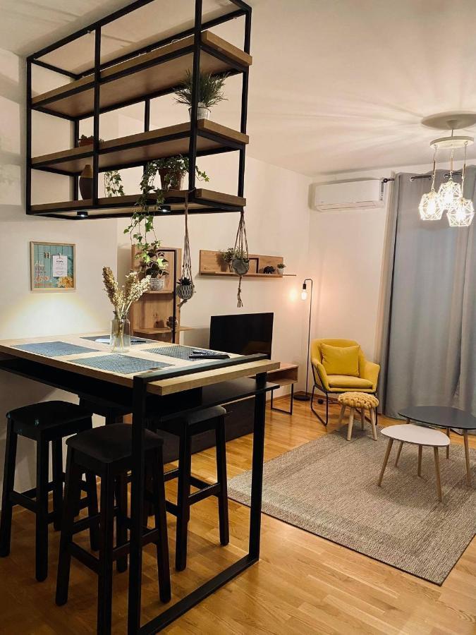Newtown Apartment Nikšić Eksteriør billede